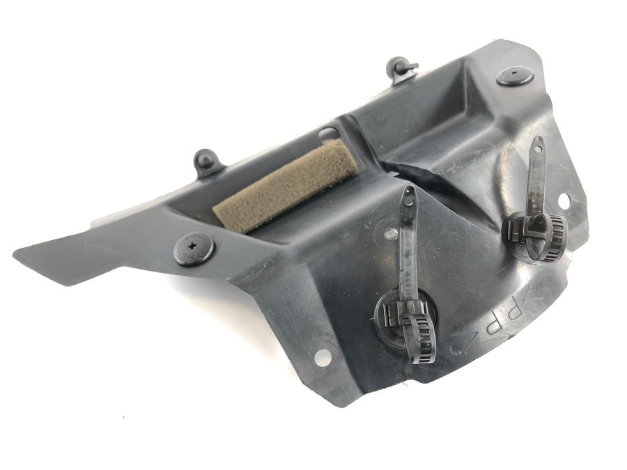 Yamaha YZF R6 RJ03 [2000] - Cover Frame