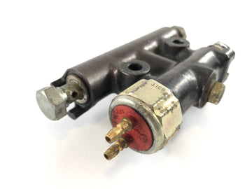 Honda GL 1000 Goldwing GL1 [1977] - brake line distributor - 0