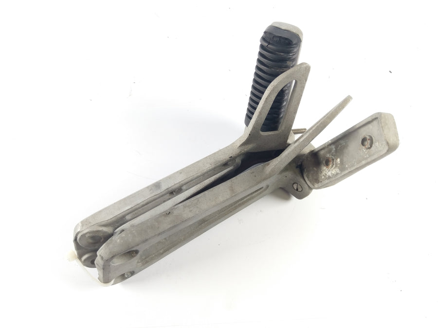 Yamaha TDR 125 5AN [1999] - Footrests Passenger Footrests Footrest Plate