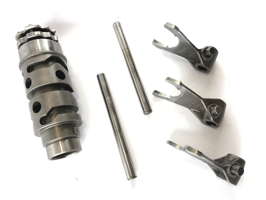 Ducati 900 SS [1992] - Shift drum with shift claws and shafts