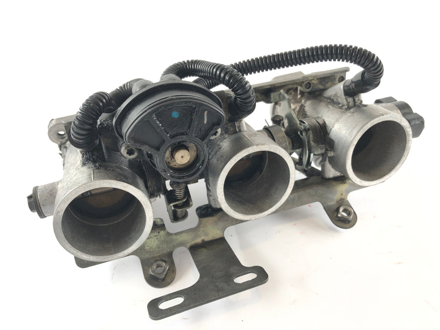 Triumph Tiger 955i 709EN [2001] - Drosselklappe