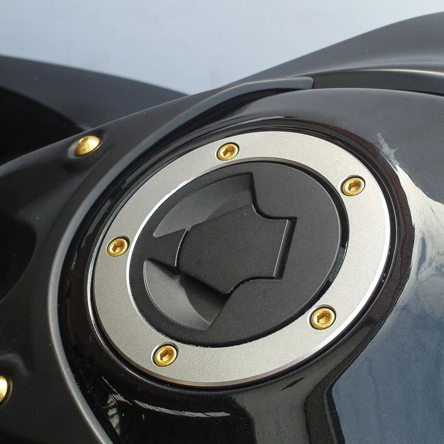 Kawasaki Z 650 [PRO BOLT] – Aluminium Tankdeckel-Kit