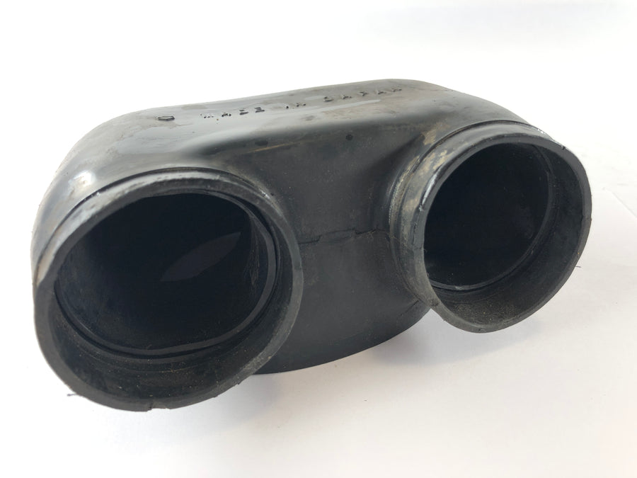 Suzuki T 500 [GT 500] - Air filter box Airbox