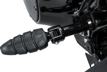 Harley-Davidson Low Rider S [KURYAKYN] – Fußrastenadapter