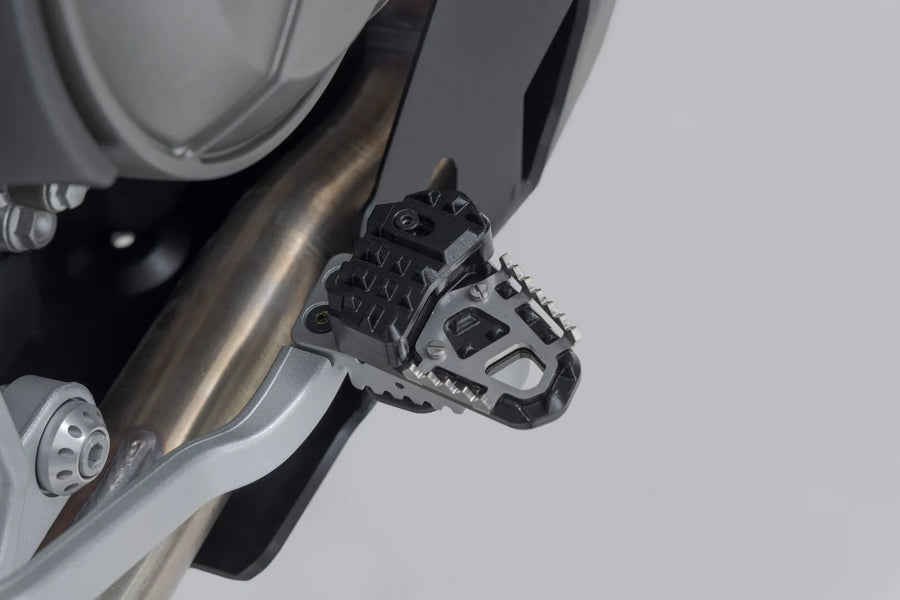 Aprilia Tuareg 660 [SW-MOTECH] – Extension for brake pedal