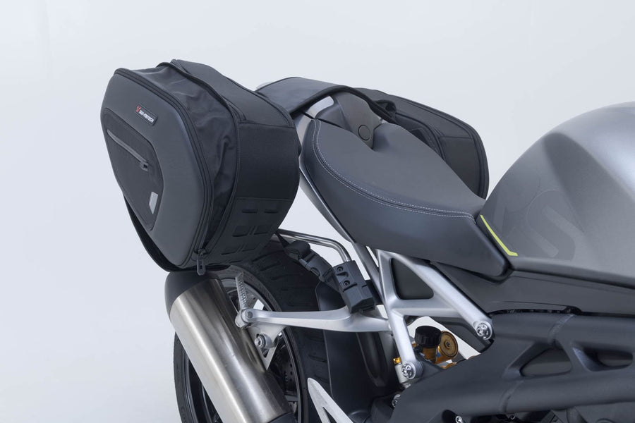 Triumph Speed Triple 1200 RR [2022-2025] - PRO BLAZE H saddlebag set with EDGE protection & heat protection – picture 5