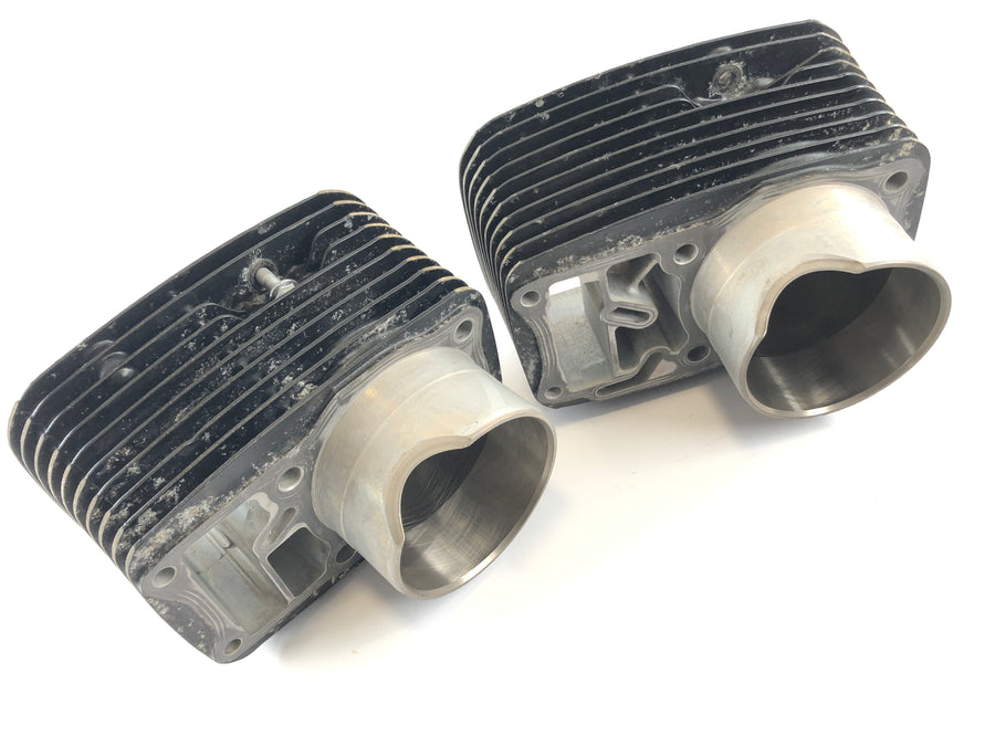 Suzuki Intruder VL 1500 AL [2000] - Cylinder and piston set cylinder front and rear