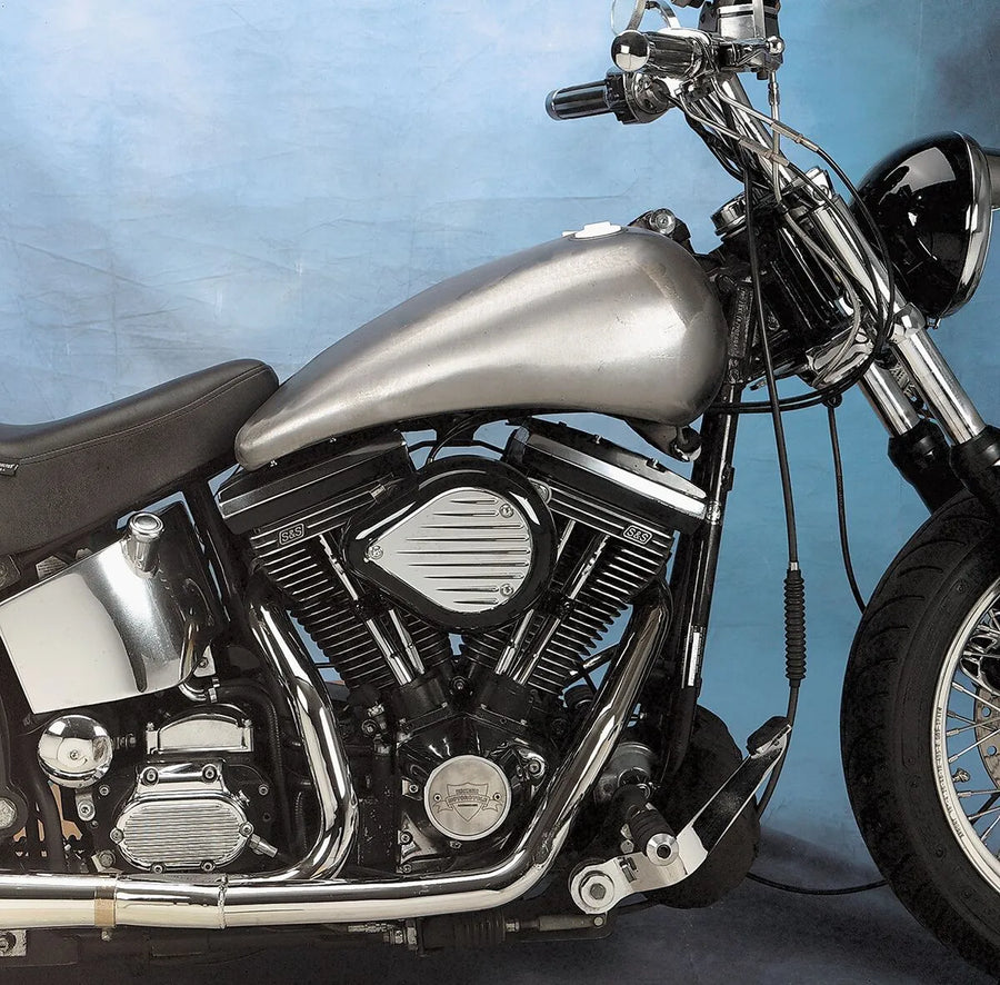 Harley Davidson FXSTS [DRAG SPECIALTIES] – 2" extended, two-piece flatside tank set