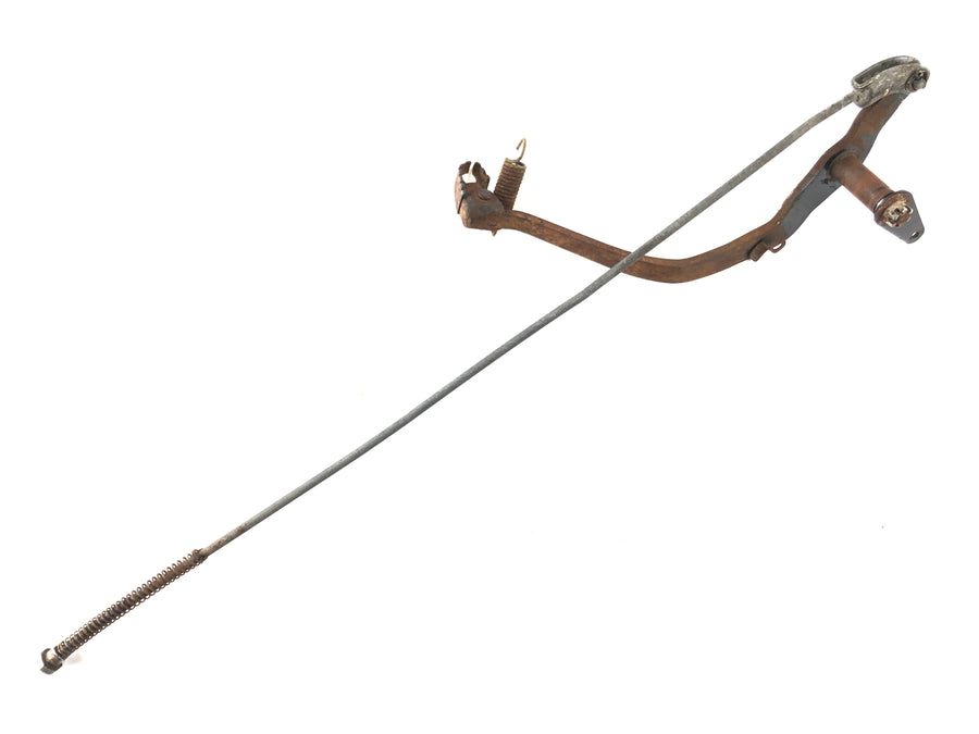 Suzuki DR 250 SJ41A [1982] - Brake pedal with linkage