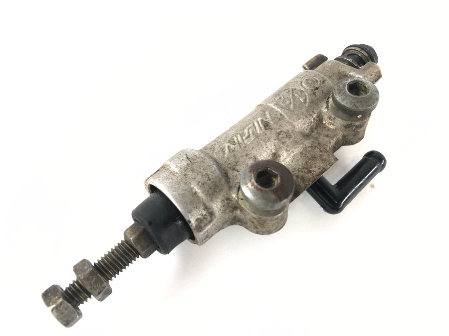 Suzuki DR 800 S BIG [1991] - Rear brake cylinder