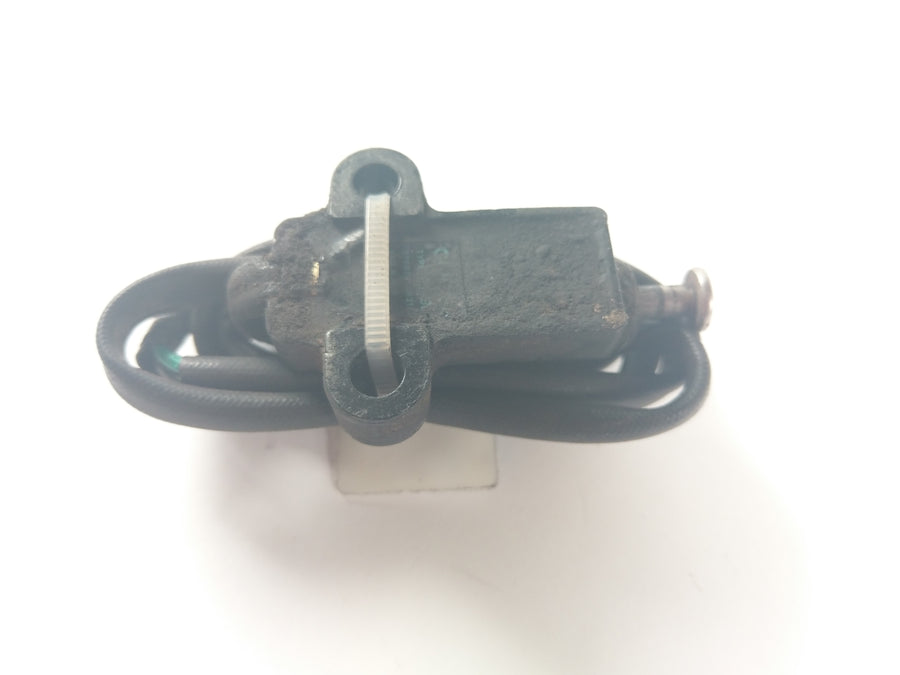 Suzuki DR 650 SP42B - Brake light switch rear wheel