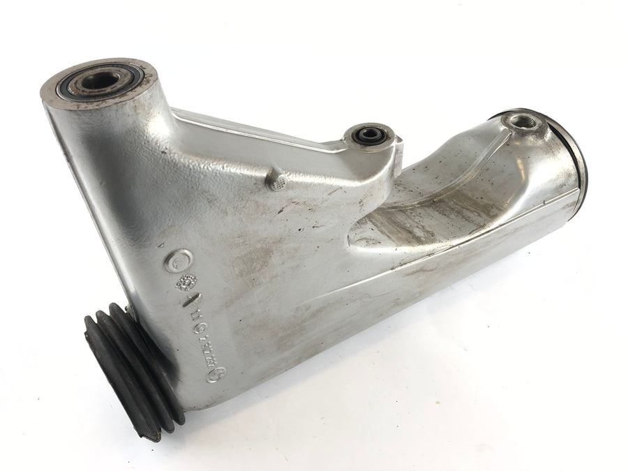 BMW R 1100 R 259 [1995] - swing arm cardan tunnel rear swing arm
