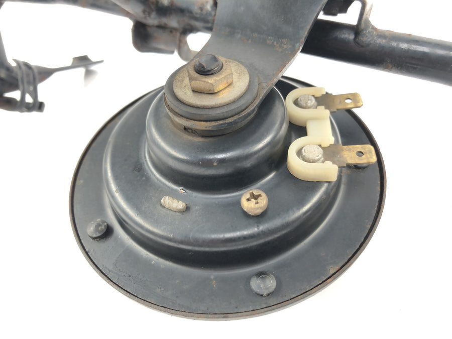Suzuki GSX R 1100 GV73B [1990] - antlers with horn