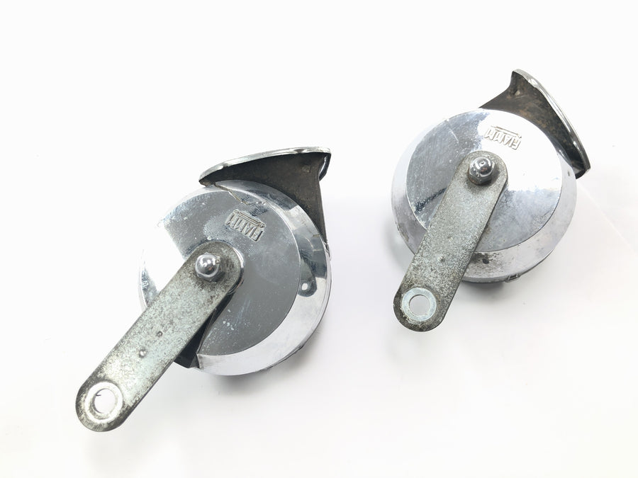 MOTO GUZZI CALIFORNIA 2 1000 VT [1982] - horn signal horn fanfare pair chrome