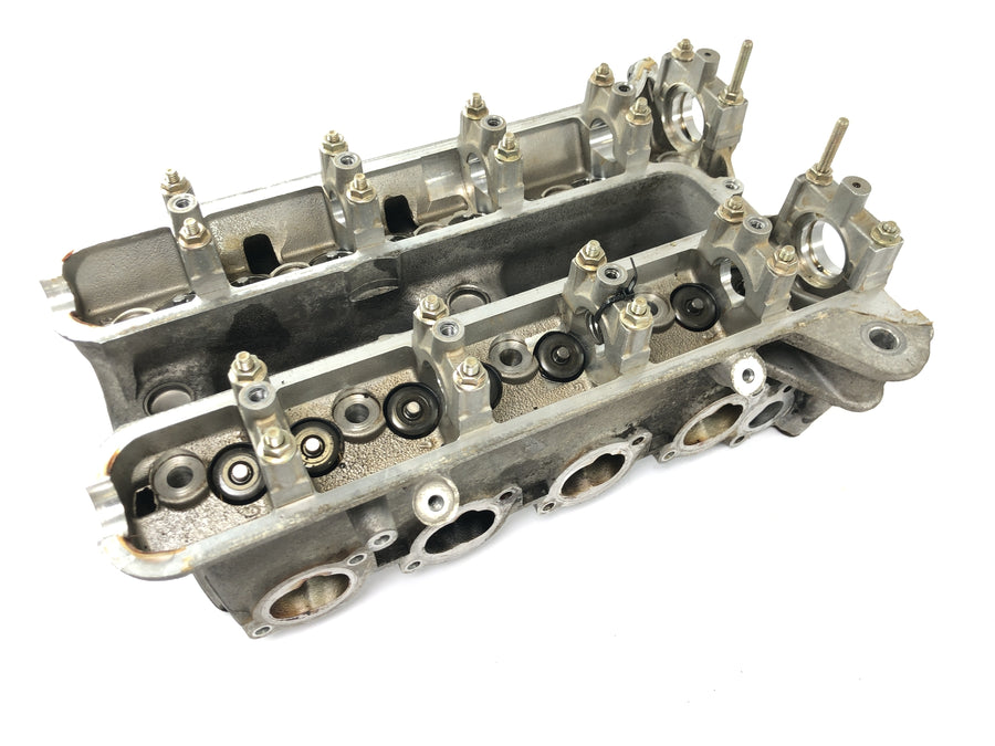 BMW K 1100 LT [1993] - cylinder head valve train valve seat
