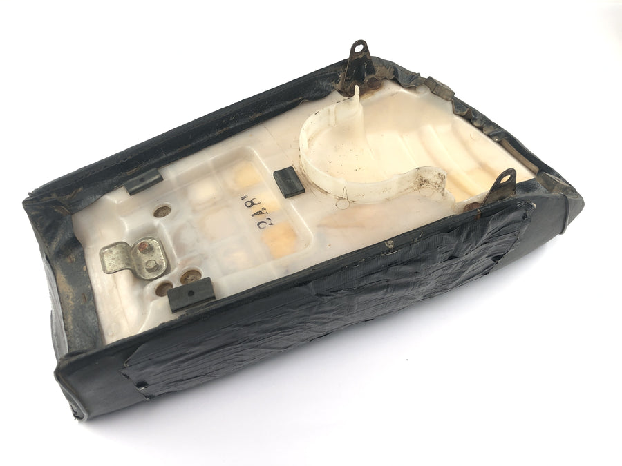 Yamaha DT 175 2K4 [1982] - Sitzbank Sitz Sitzpolster Bank Bezug defekt