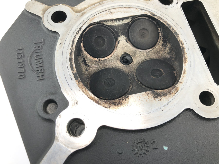 Triumph Bonneville T100 986MF [2012] - Cylinder head valve head valve control