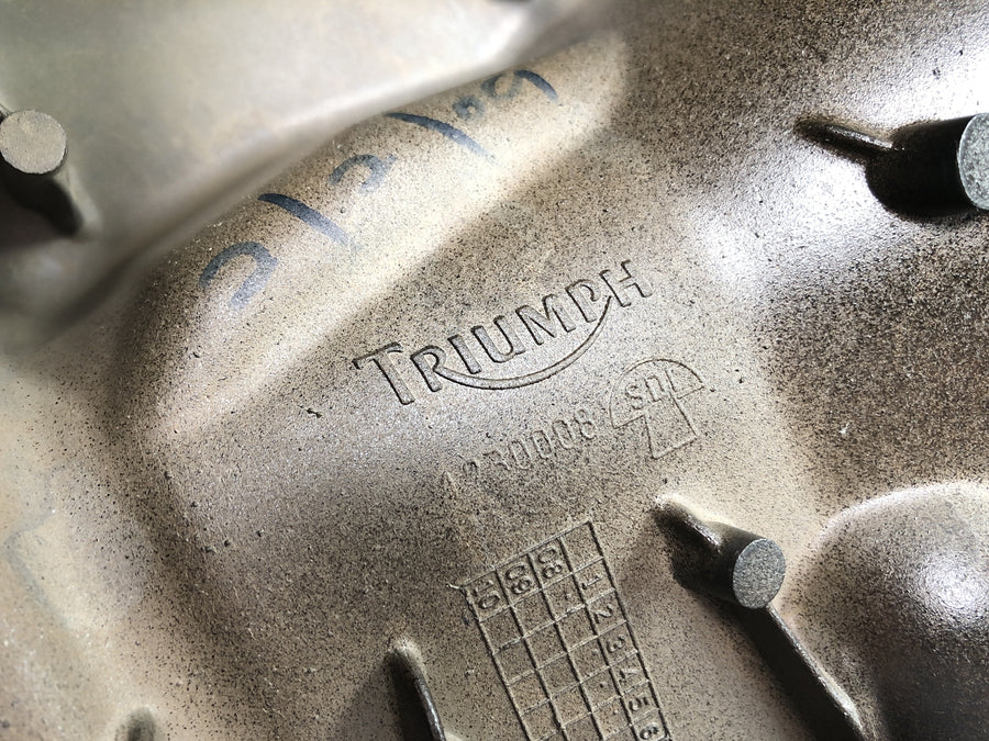 Triumph Street Triple R 675 D67LD [2010] - Oil pan engine lid