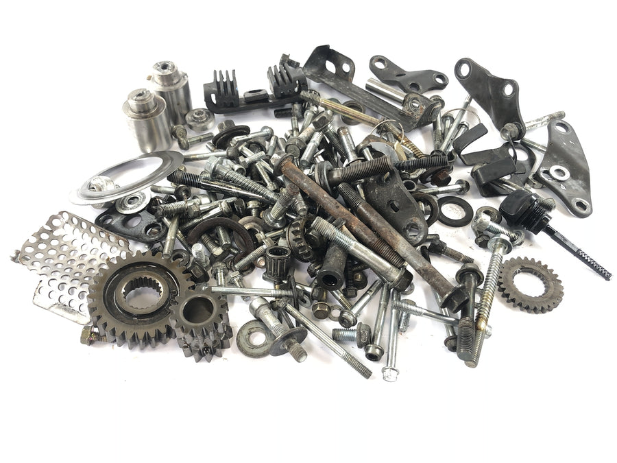 Honda XBR 500 PC15 [1989] - screws and residual parts are bundle