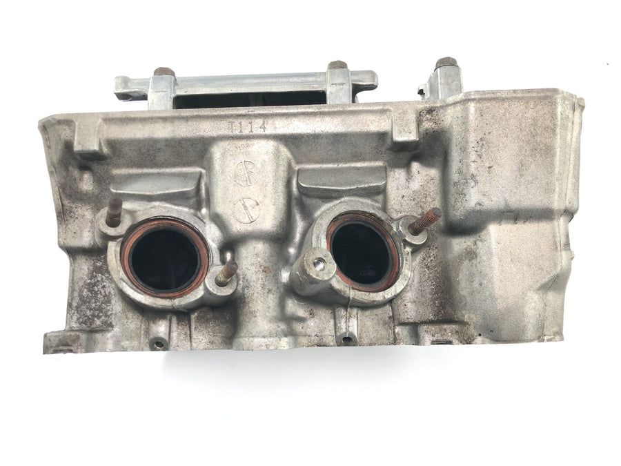 Honda VFR 800 FI RC46 [1999] - cylinder head valve train valve seat valve guide rear