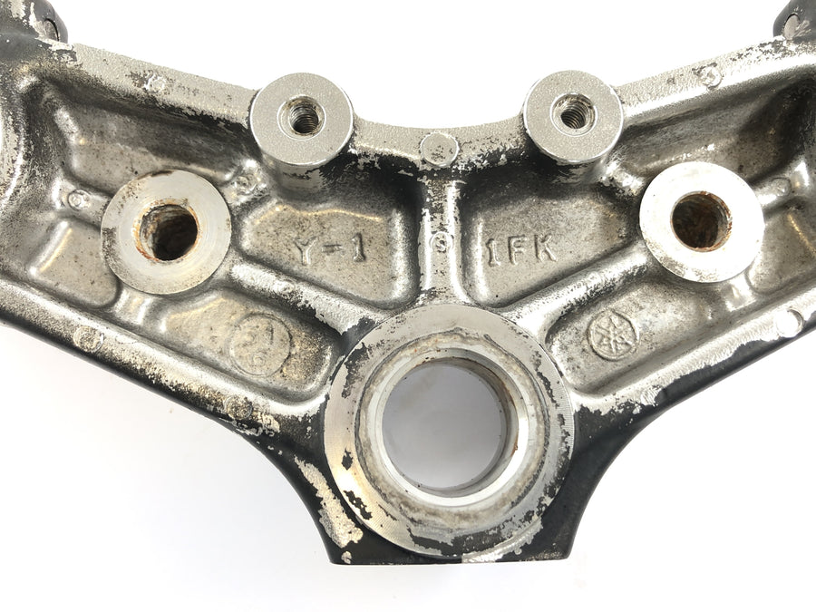 Yamaha V Max 1200 2we [1996] - fork bridge above
