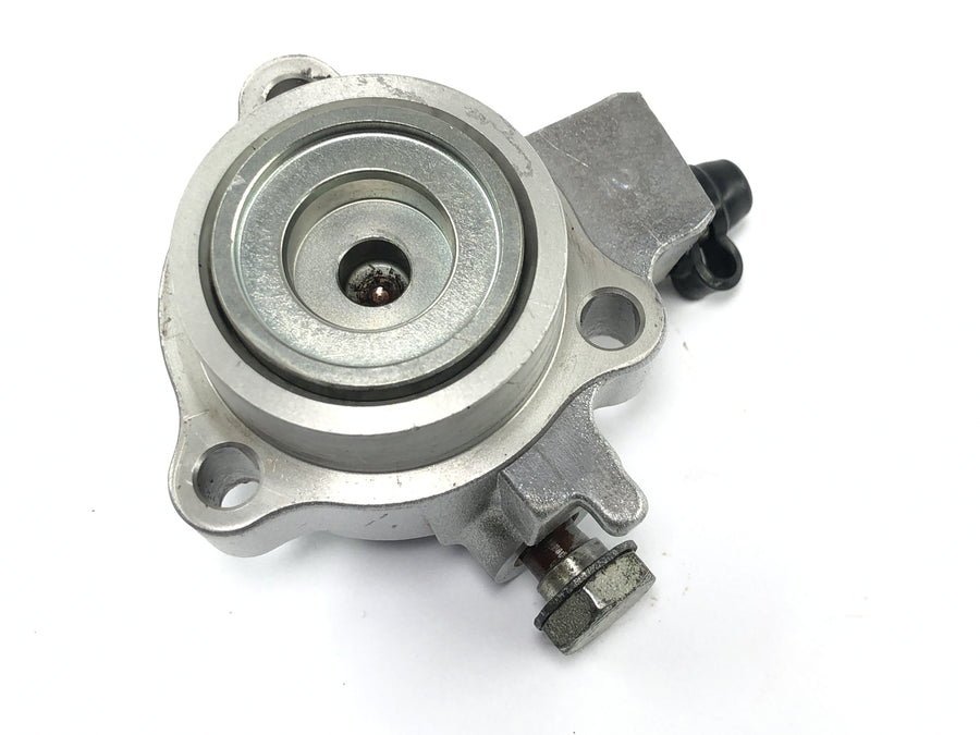 Triumph Adventurer 900 T309RT [1998] - Clutch slave cylinder hydraulic clutch cylinder