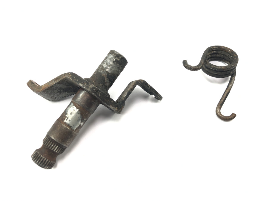 Honda FT 500 PC07 [1983] - Brake lever shaft brake pedal mount