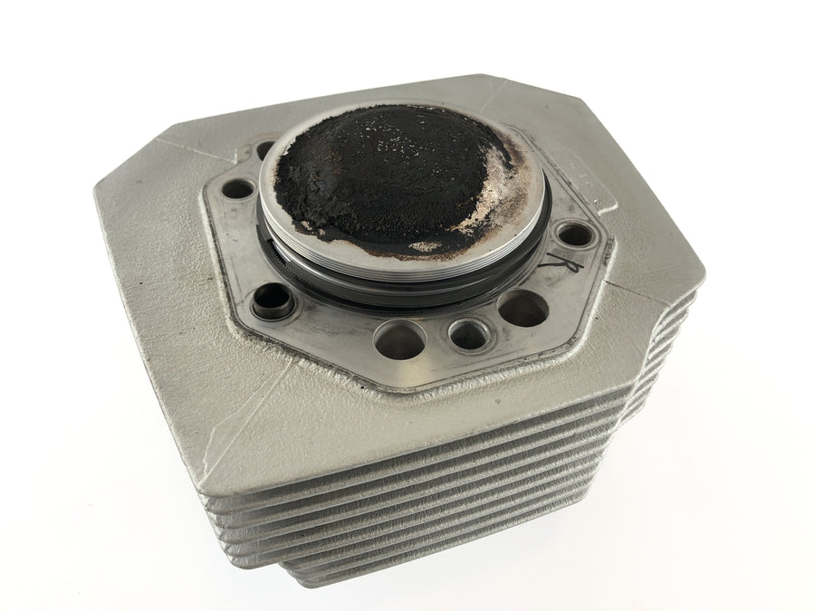 Moto Guzzi 1200 Sport [2007] - Cylinder with piston right