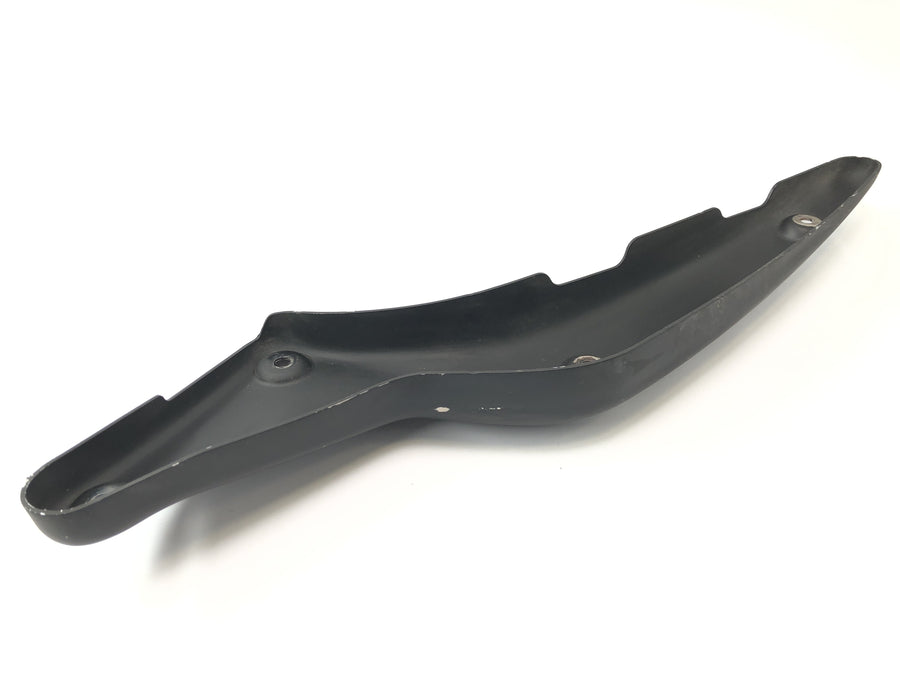 Suzuki VZ 1500 WVCU [2011] - Heckfender Strut links Halterung Kotflügel hinten