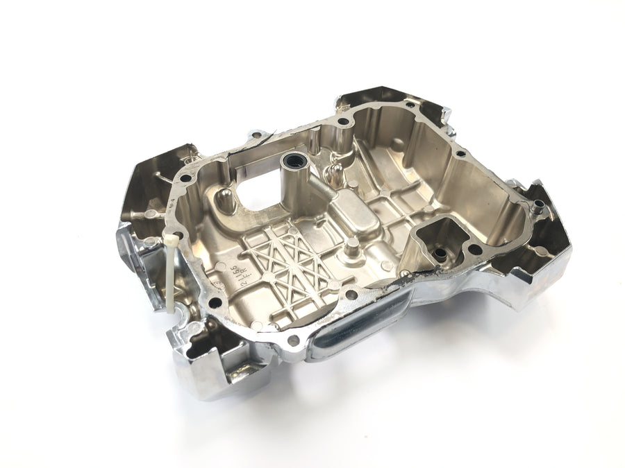 Honda VTX 1800 SC46 [2004] - Ventildeckel vorne Zylinderkopfdeckel Chrom