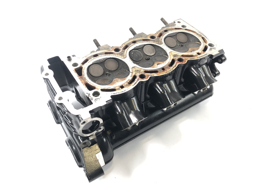 Triumph Speed ​​Triple T509 [1998] - Cylinder head