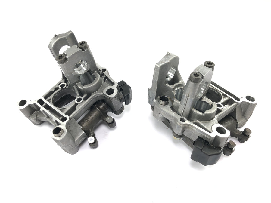 BMW R 1100 RT 259 [1999] - Camshaft bearing block camshaft bearing bridge valve train left and right