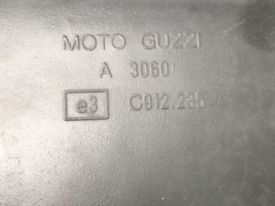 Moto Guzzi California 1100 EV KD [1998] - Air filter box intake box airbox