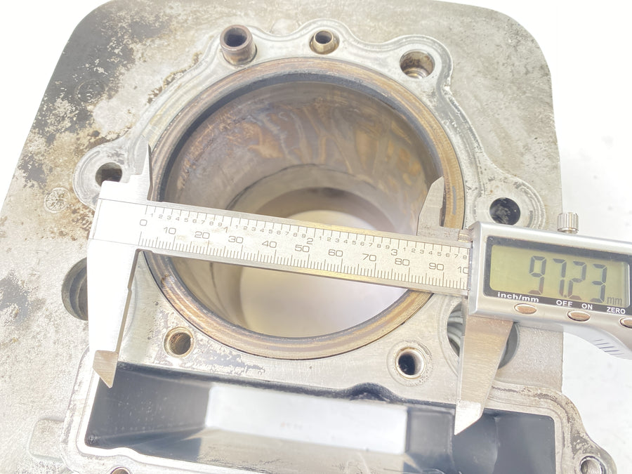 Yamaha XT 600 Z Ténéré 1VJ [1986] - cylinder with piston