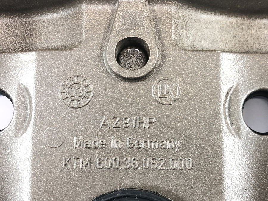 KTM 950 Adventure LC8 [2004] - Ventildeckel hinten Zylinderkopfdeckel Magnesium Motordeckel