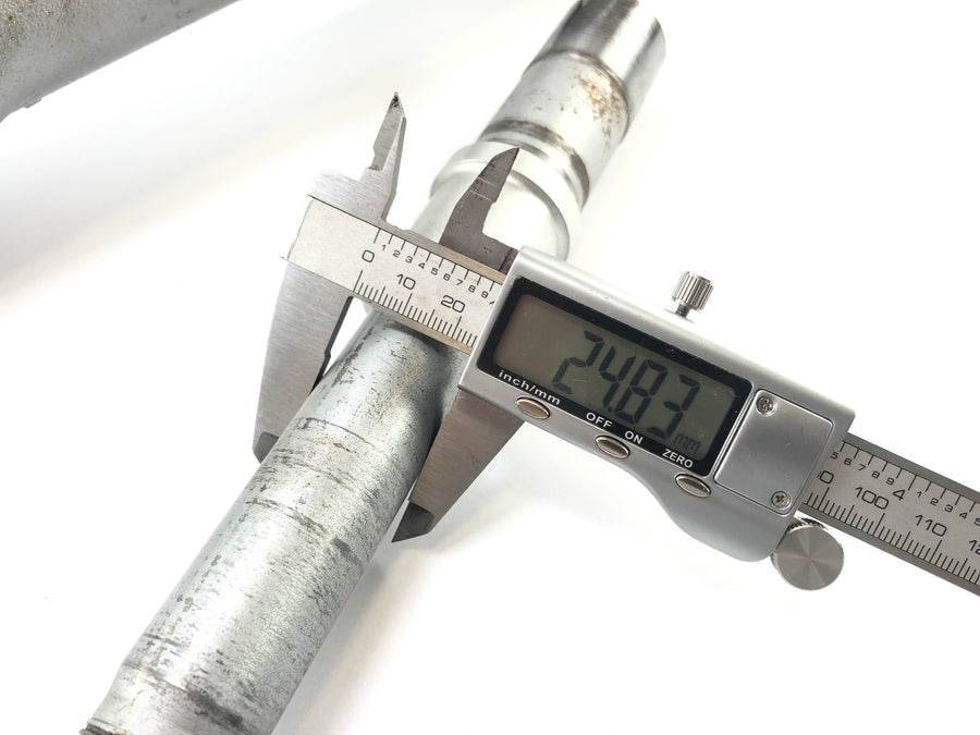 BMW R 1200 R [2007] - Gabel Telegabel mit Achse mit ABS Sensor