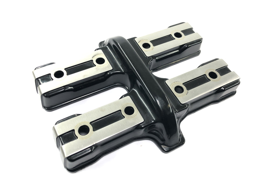 Yamaha V Max 1200 2LT [1998] - Rear valve cover