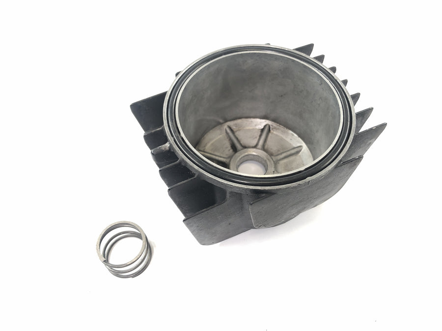 Honda CBX 650 E RC13 [1983] - Oil filter lid motor lid
