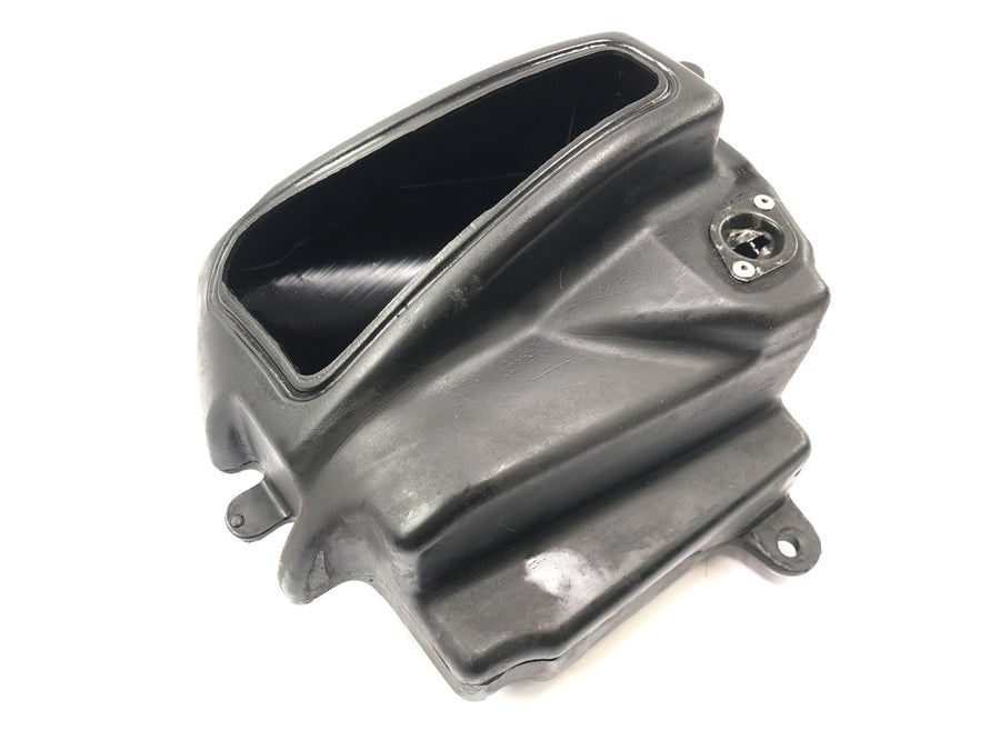 Yamaha XVS 650 Drag Star VM03 [2001] - Air filter box air filter housing