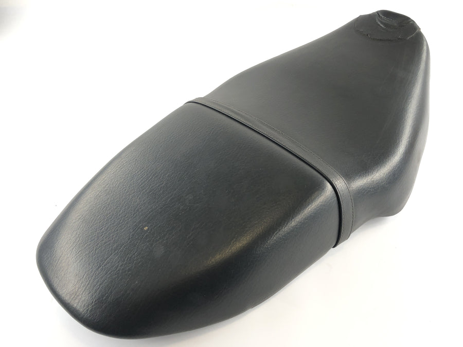 Suzuki Bandit 1200 GV75A [1998] - Seat