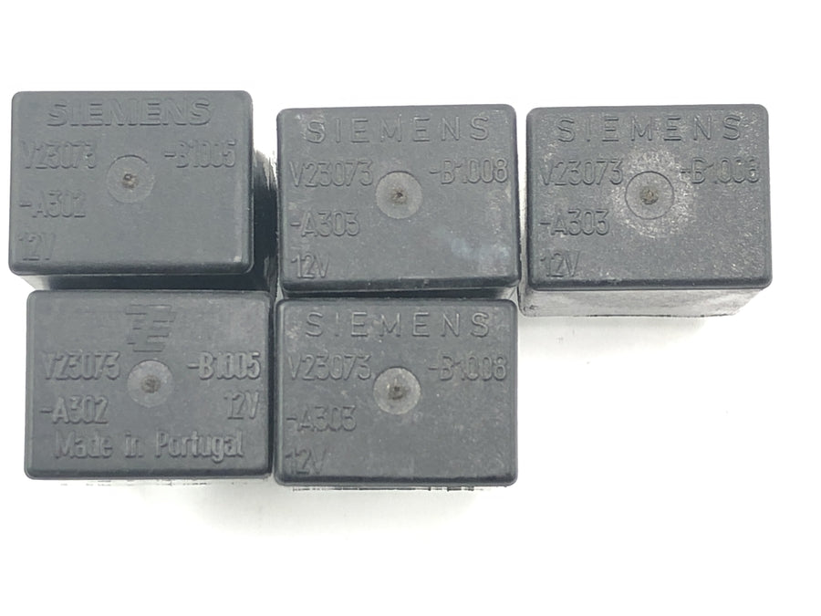 Moto Guzzi V11 Sport [1999] - Electronics bundle of relays and fuses