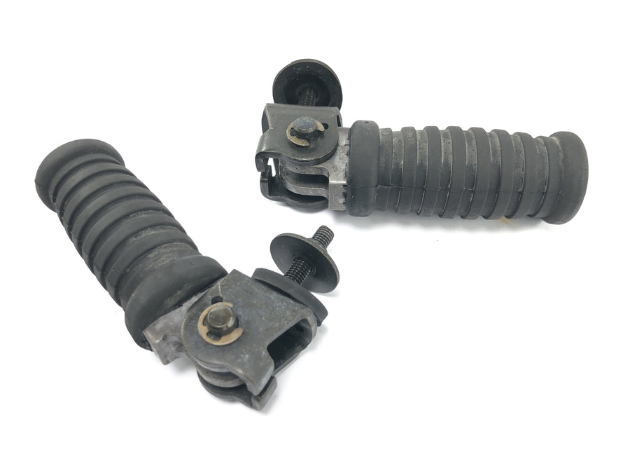 Triumph Thunderbird 900 T309RT [1995] - Passenger footrests Pair of foldable footrests