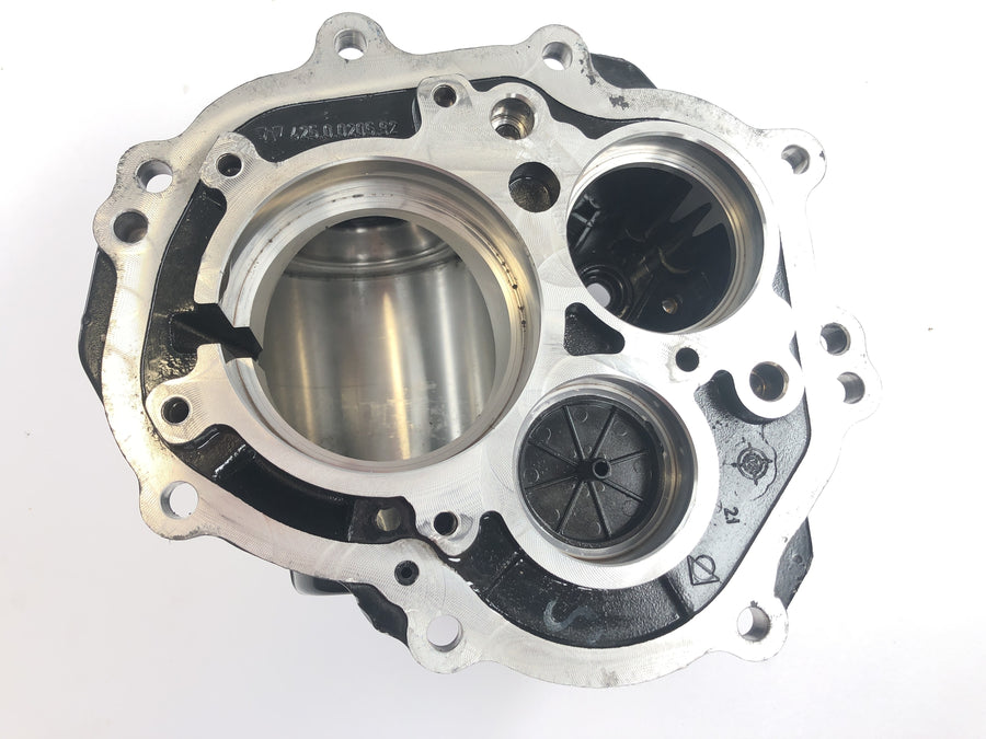 BMW K 1300 S K12S [2010] - gearbox outlet housing empty housing