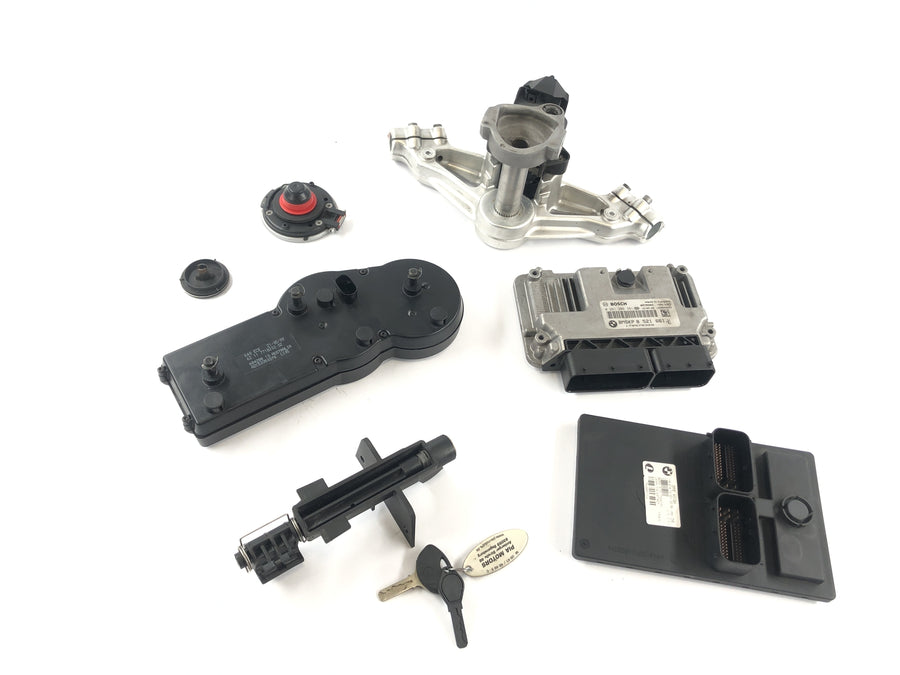 BMW K 1300 S K12S [2010] - Schlosssatz Zündchloss CDI Tankschloss Gabelbrücke oben Tacho Cockpit ECU