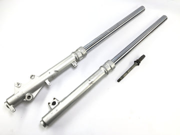 Yamaha DT 125 DE06 [2005] - Gabel Telegabel mit Achse