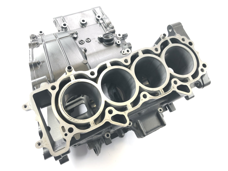 Honda CBR 1000 RR SC57 [2006] - Motorgehäuse Motorblock Zylinderblock mit Kolben