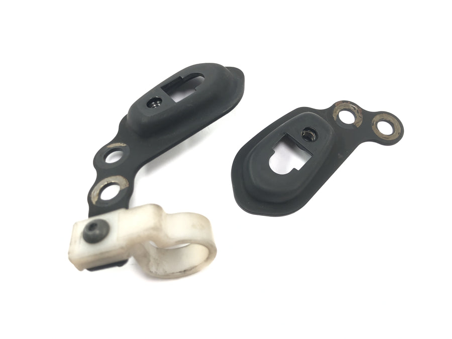 Yamaha WR 125 X DE07 [2010] - Front indicator bracket