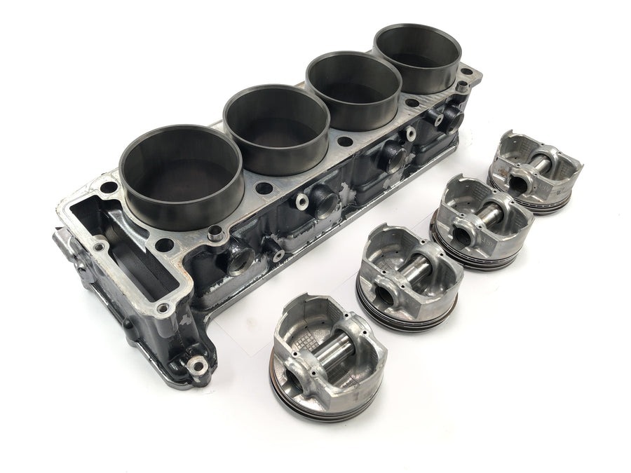 Kawasaki GPZ 1100 ZXT10E [1997] - cylinder kit piston kit cylinder bank piston