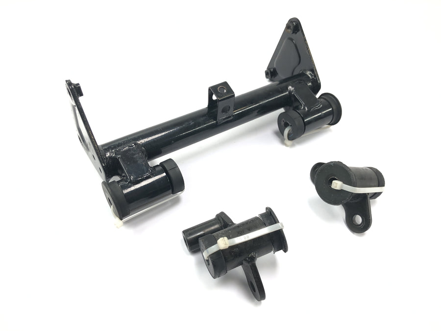 Kawasaki VN 1500 Mean Streak VN50T [2005] - Engine mount engine mounting kit set