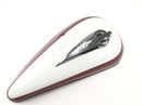 Suzuki Intruder VL 1500 AL [2000] - tank panel on the right side panel side cover slightly damaged-2